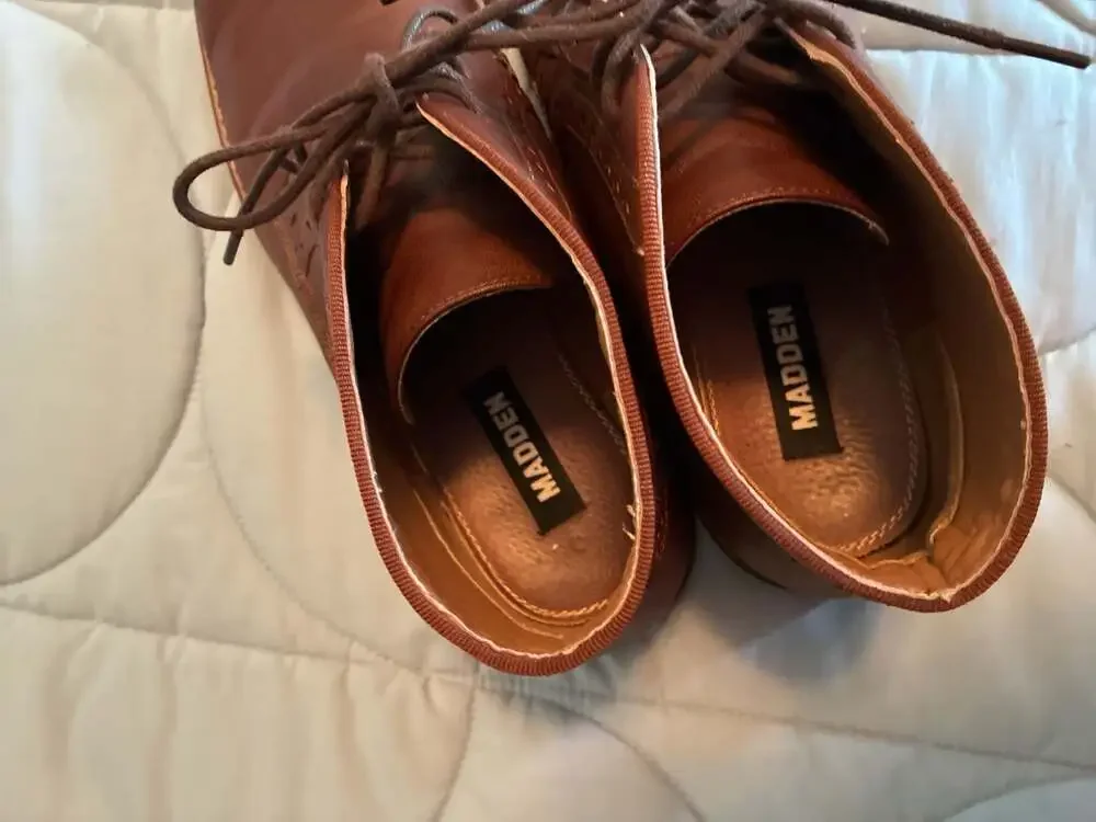 Steve Madden M-Yelton Men's Brogue Detail Chukka Boots Sz 10.5 A653